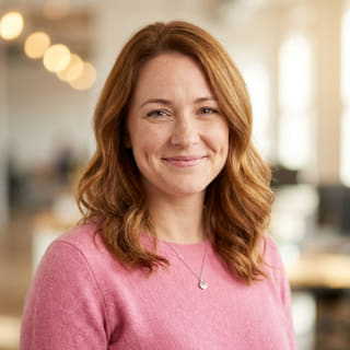 Emily Watson, Head of Customer Support presso Valorivex, immagine del profilo